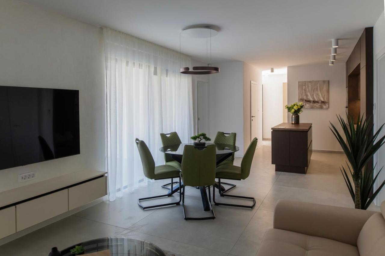 Villa Magna Luxury Apartments 穆泰尔岛 外观 照片