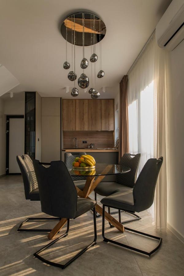 Villa Magna Luxury Apartments 穆泰尔岛 外观 照片