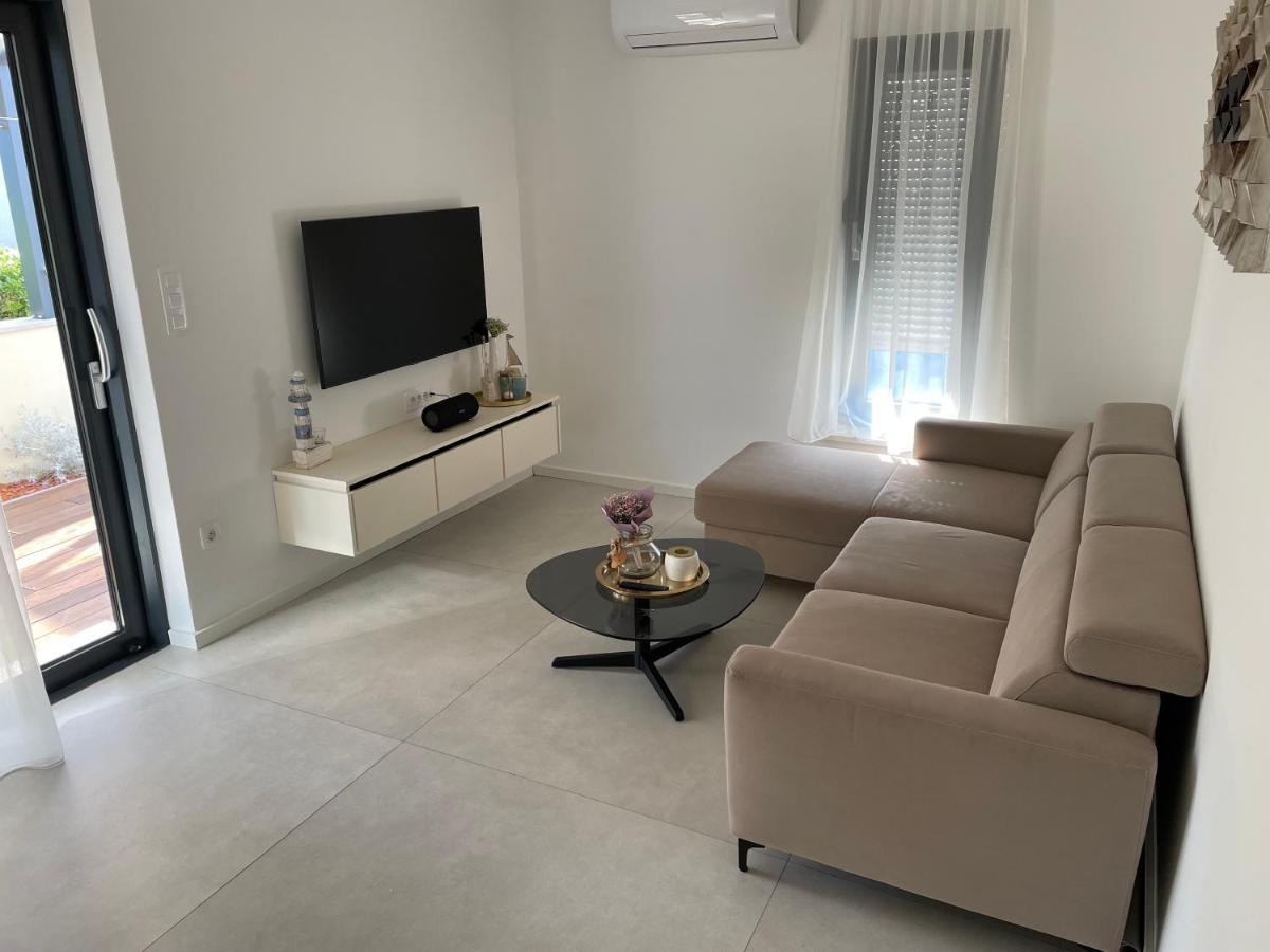 Villa Magna Luxury Apartments 穆泰尔岛 外观 照片
